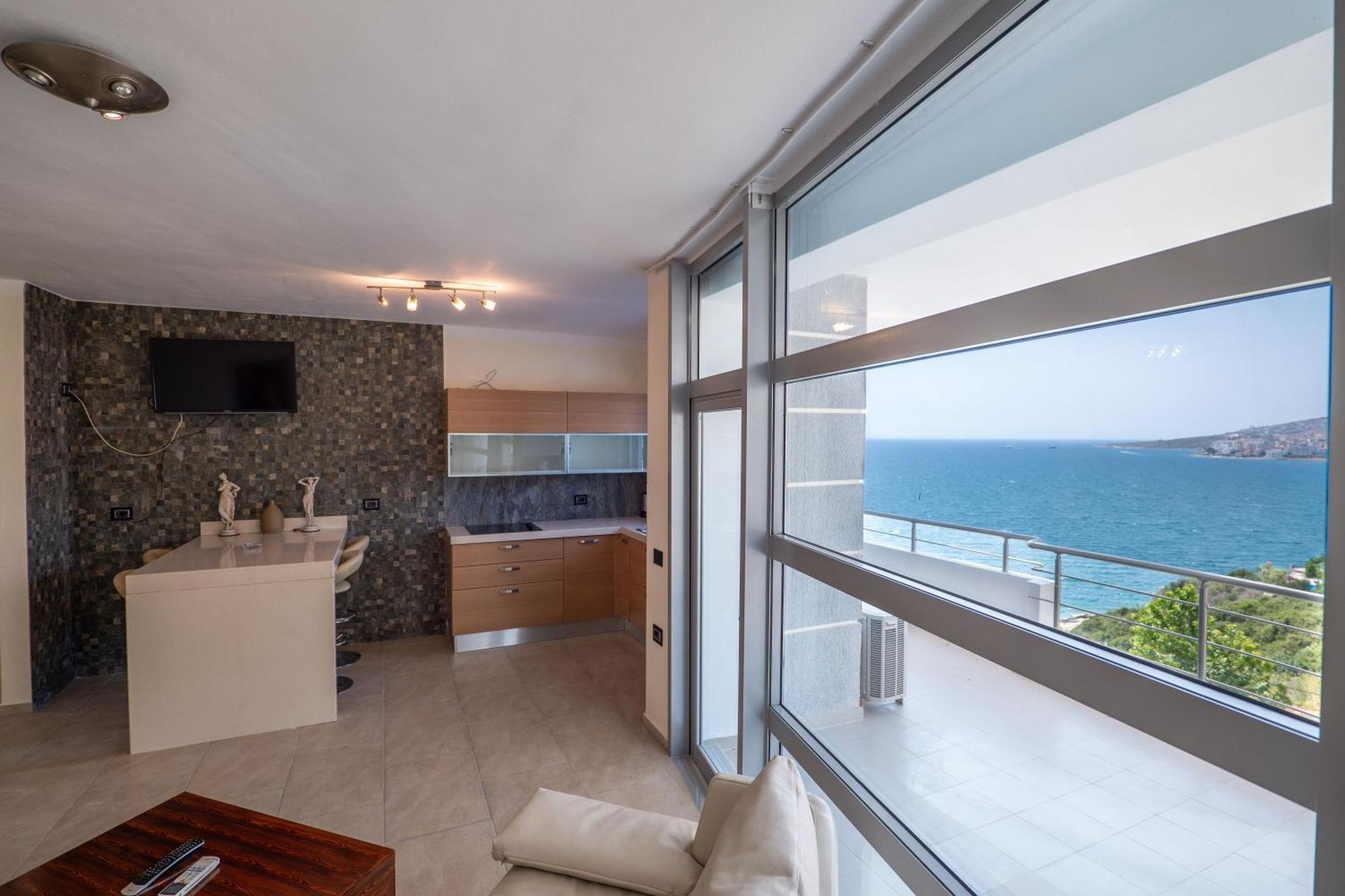 Full Sea View Apartment Sarandë