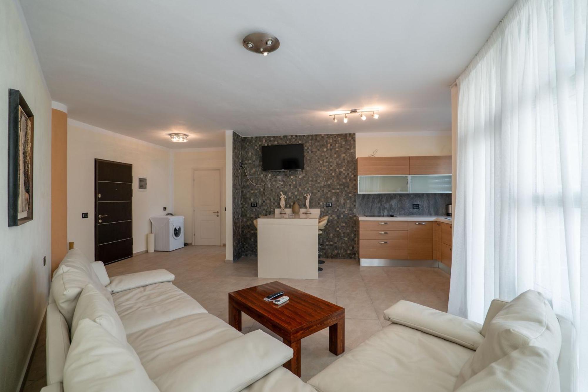 Full Sea View Apartment *